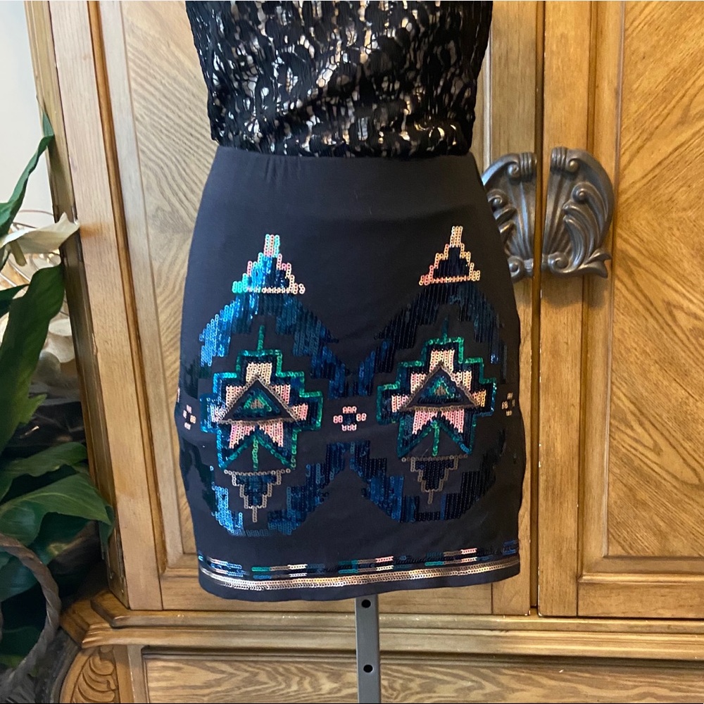 Bongo Black Multicolor sequin mini skirt